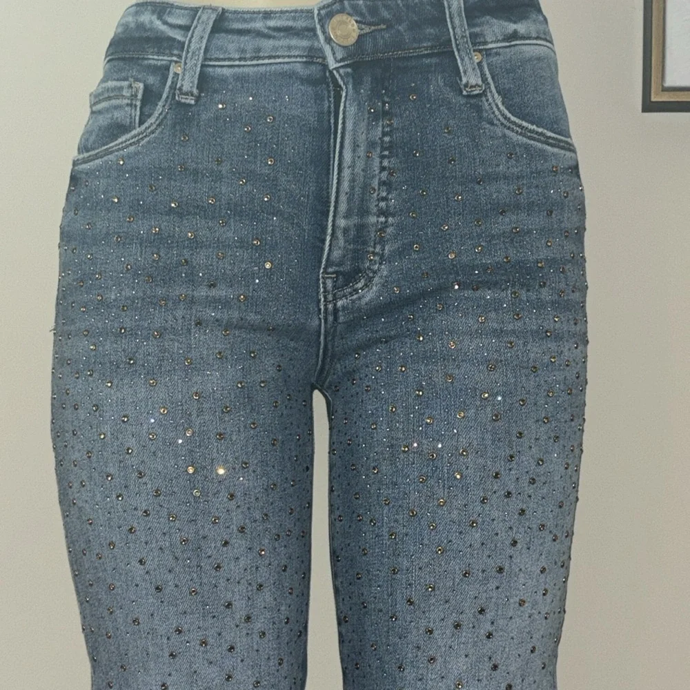 Kut from the Koth Reese Fab Ab Rhinestone HighWaist Ankle Slim Straight Leg Jean - Picture 5 of 8